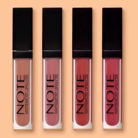 ‫رژ لب مایع مات دارای استاندارد وگان نوت