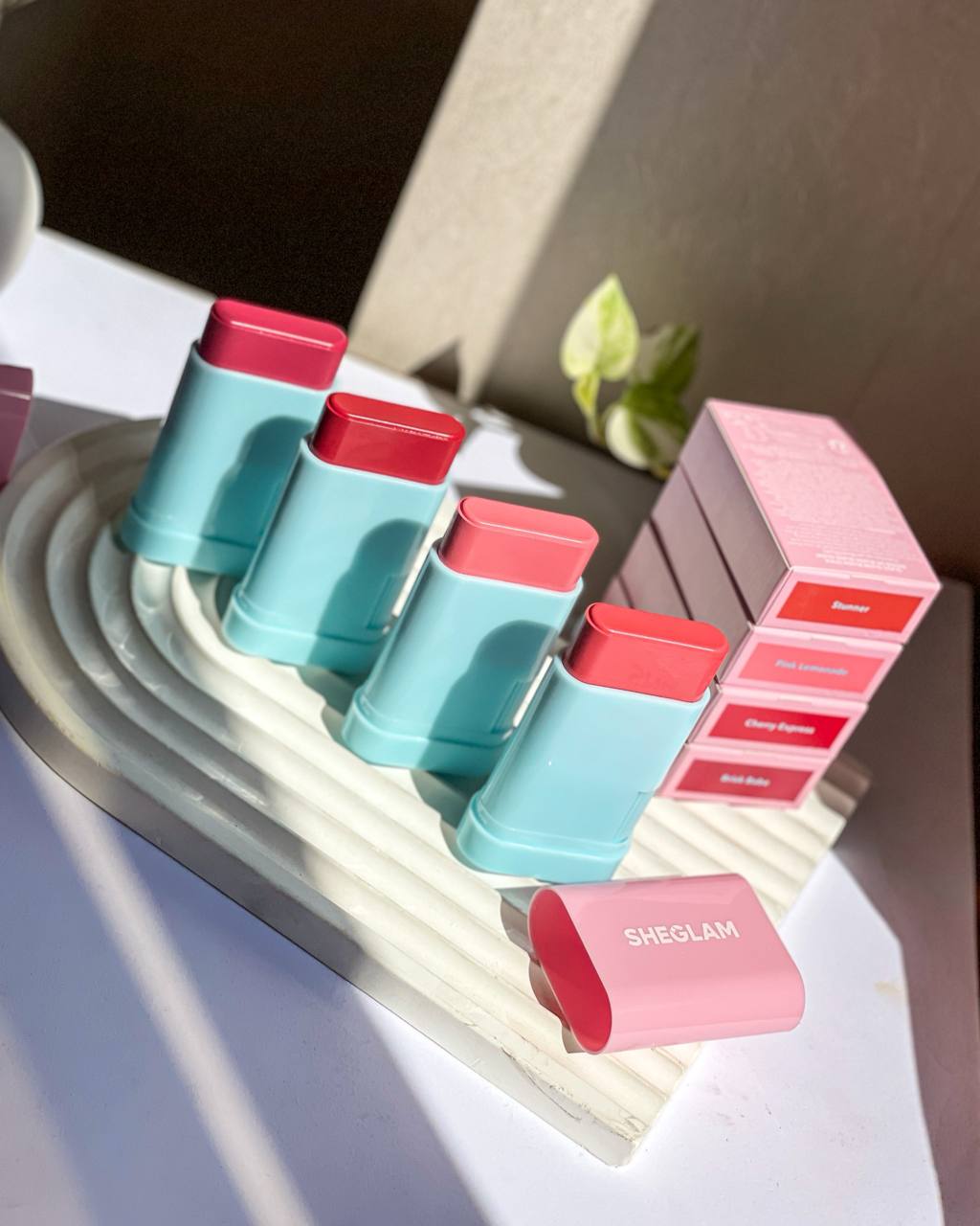 رژ گونه گلس گلو استیکی شیگلم