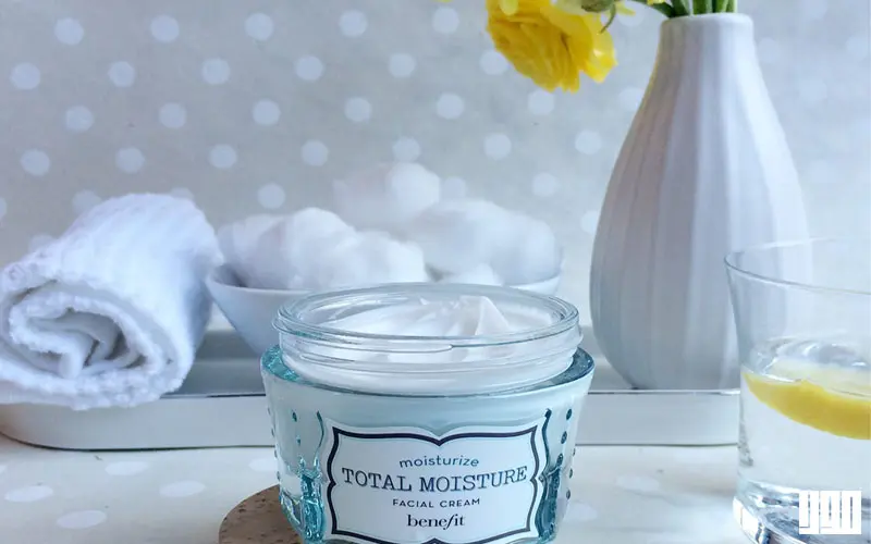 کرم آبرسان بنفیت 