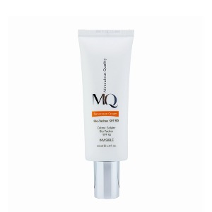 کرم ضد آفتاب روشن کننده بایوتچ SPF 50 ام کیو