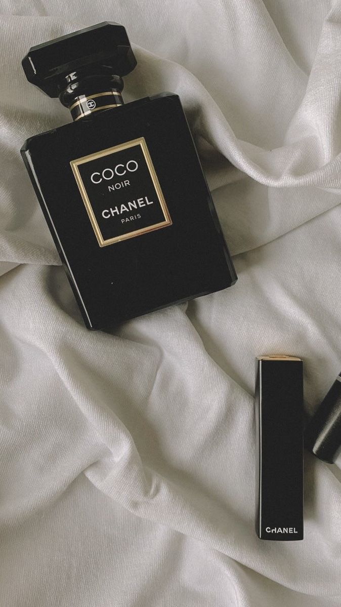 عطر کوکو نویر زنانه شنل حجم 100 میلی لیتر