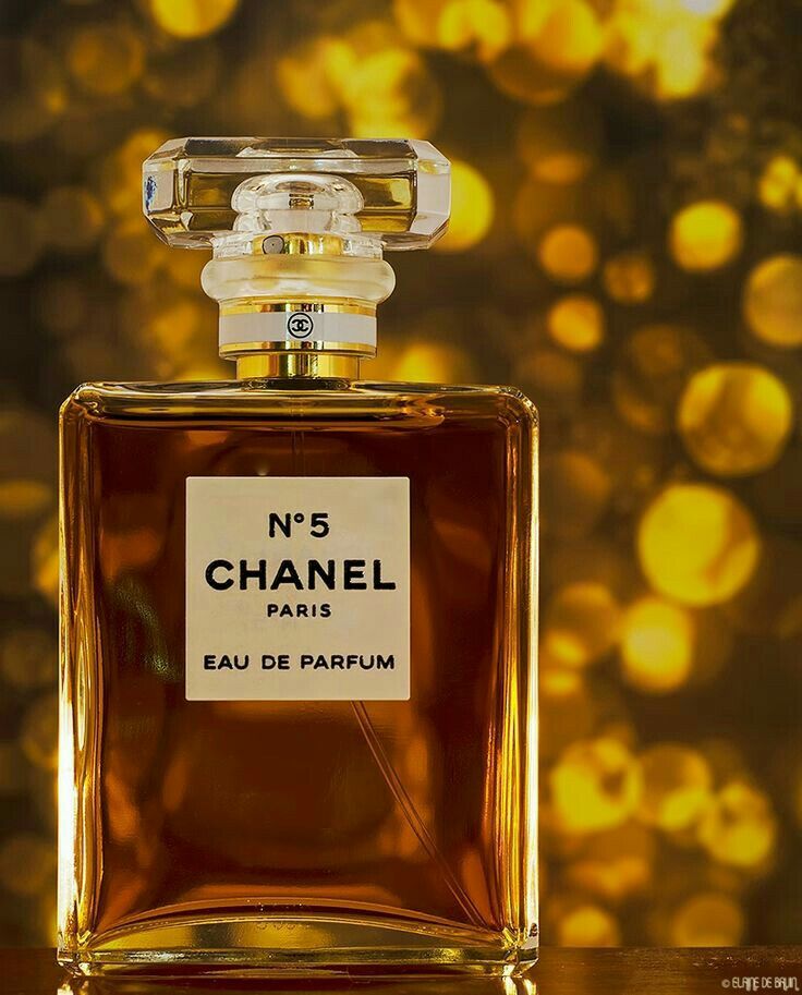 عطر زنانه شنل مدل Chanel N°5 حجم 100 میلی لیتر