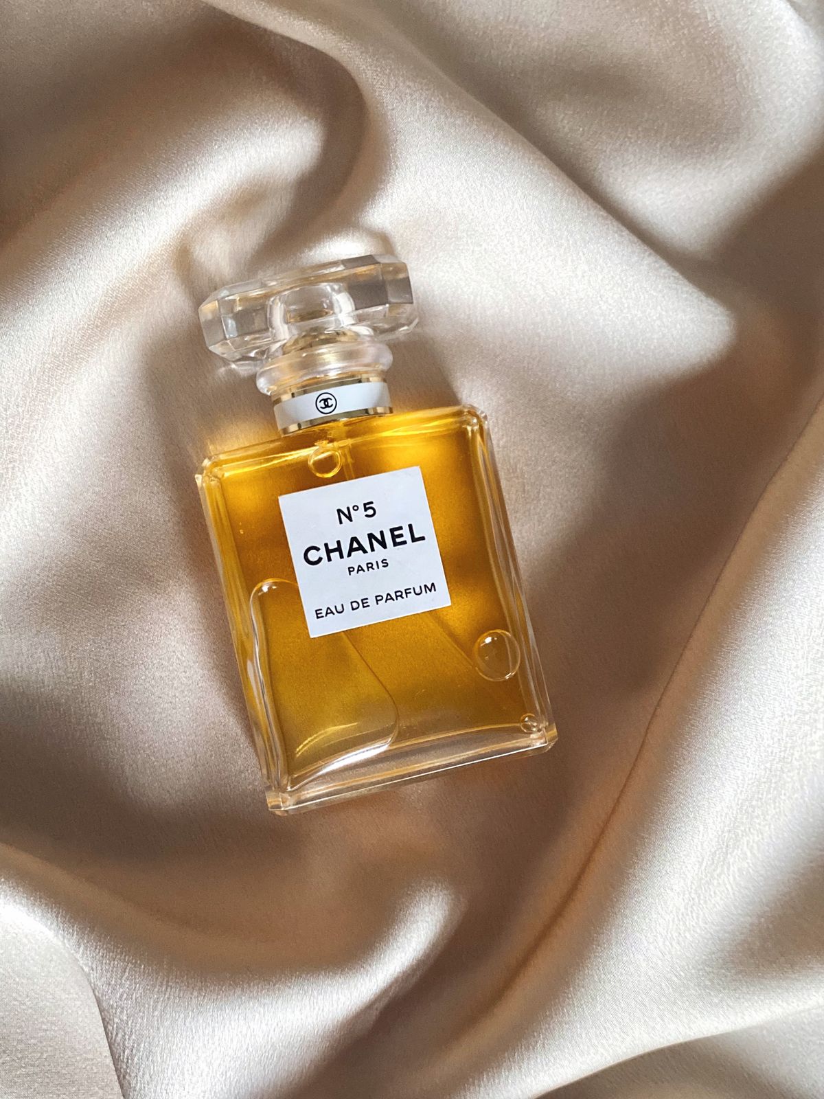 عطر زنانه شنل مدل Chanel N°5 حجم 100 میلی لیتر