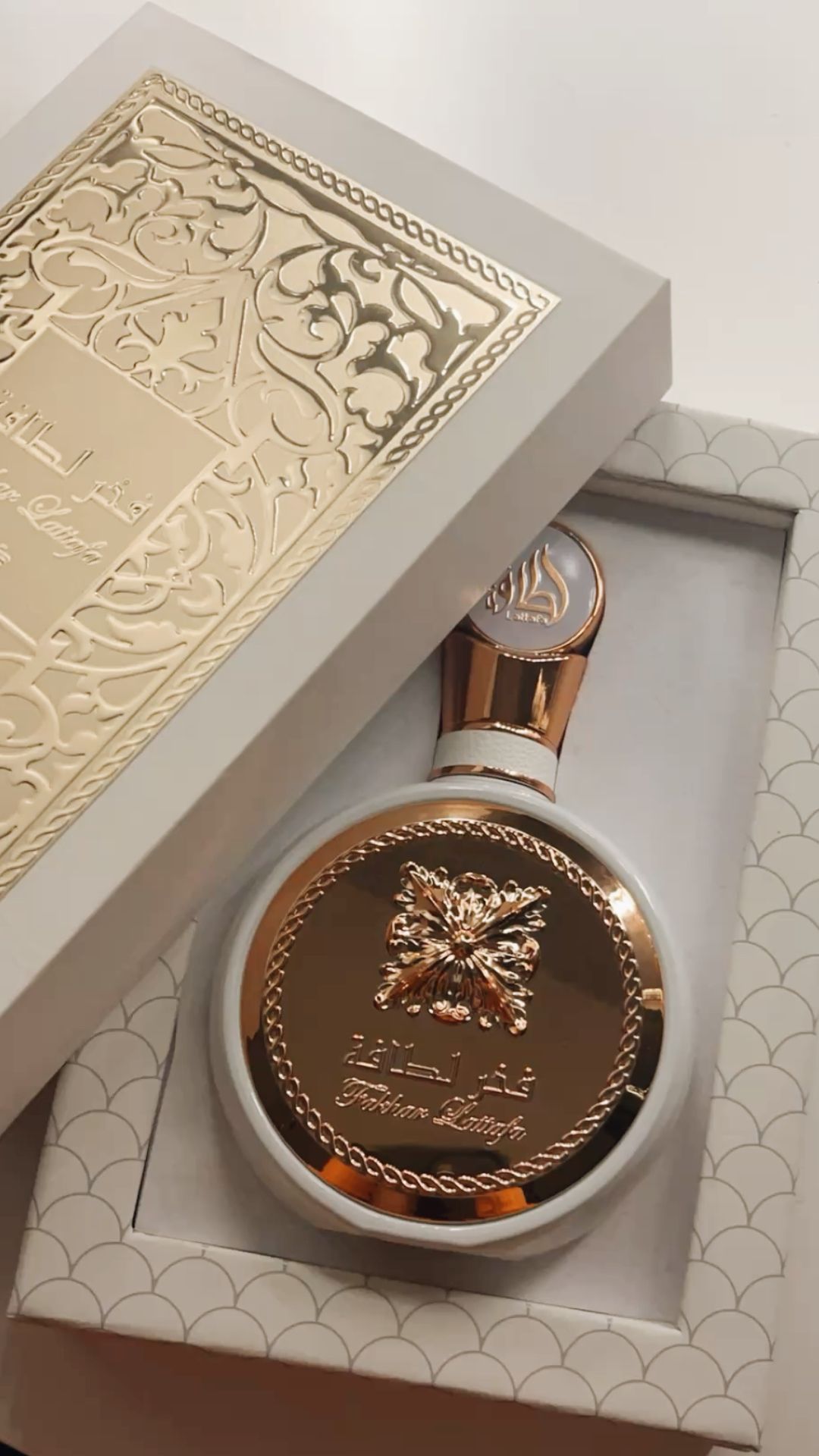 عطر ادکلن فخر زنانه حجم ۱۰۰ میلی لیتر