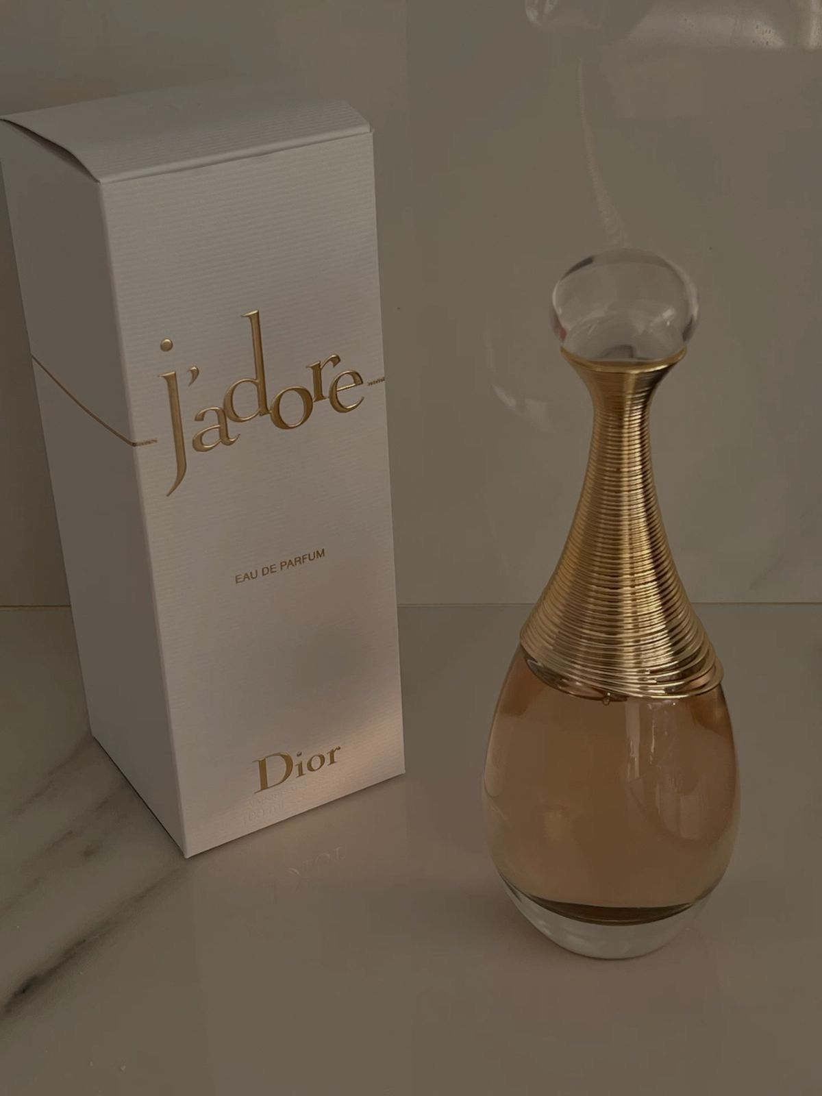 عطر ادکلن زنانه جادور دیور حجم 100 میلی لیتر