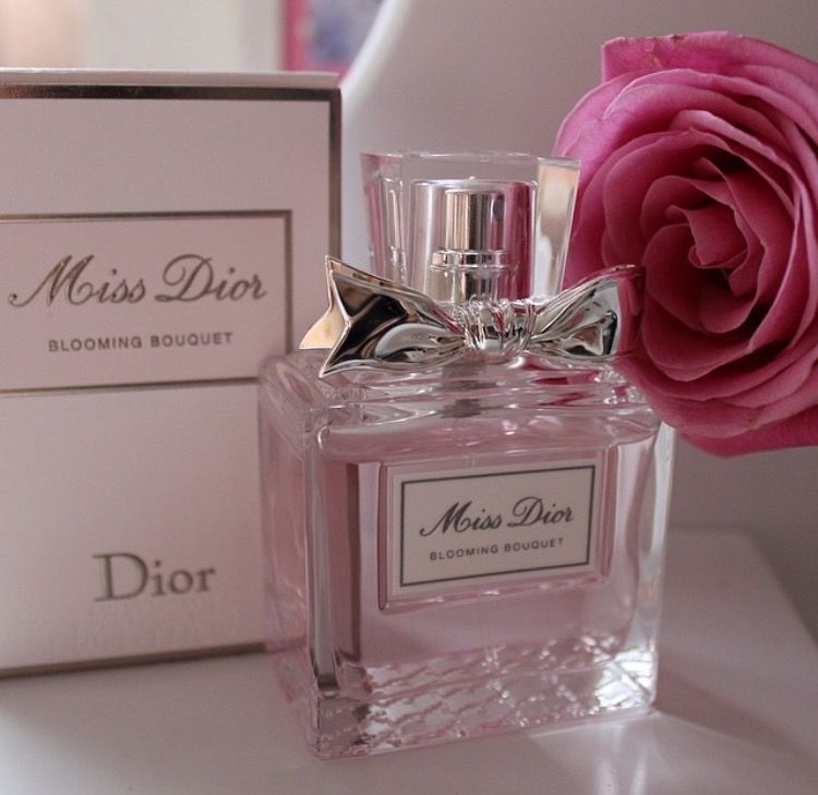 عطر زنانه میس دیور بلومینگ بوکت حجم 100 میلی لیتر