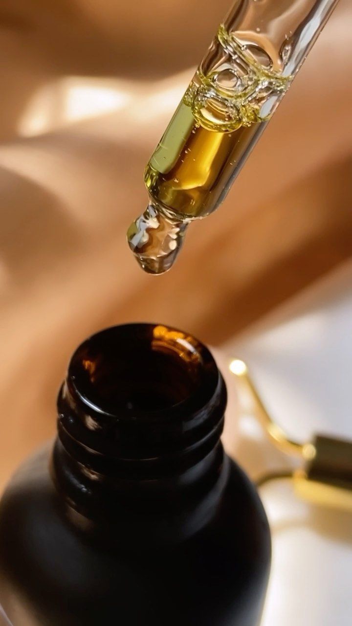 سرم ضد خشکی و ضد خارش کف سر بادی شاپ مدل زنجبیل حجم 50 میلی لیتر