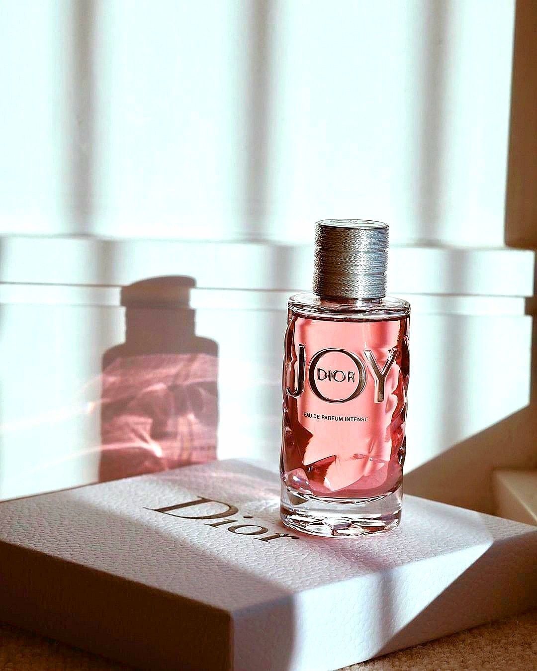 عطر دیور جوی حجم 100 میلی لیتر 