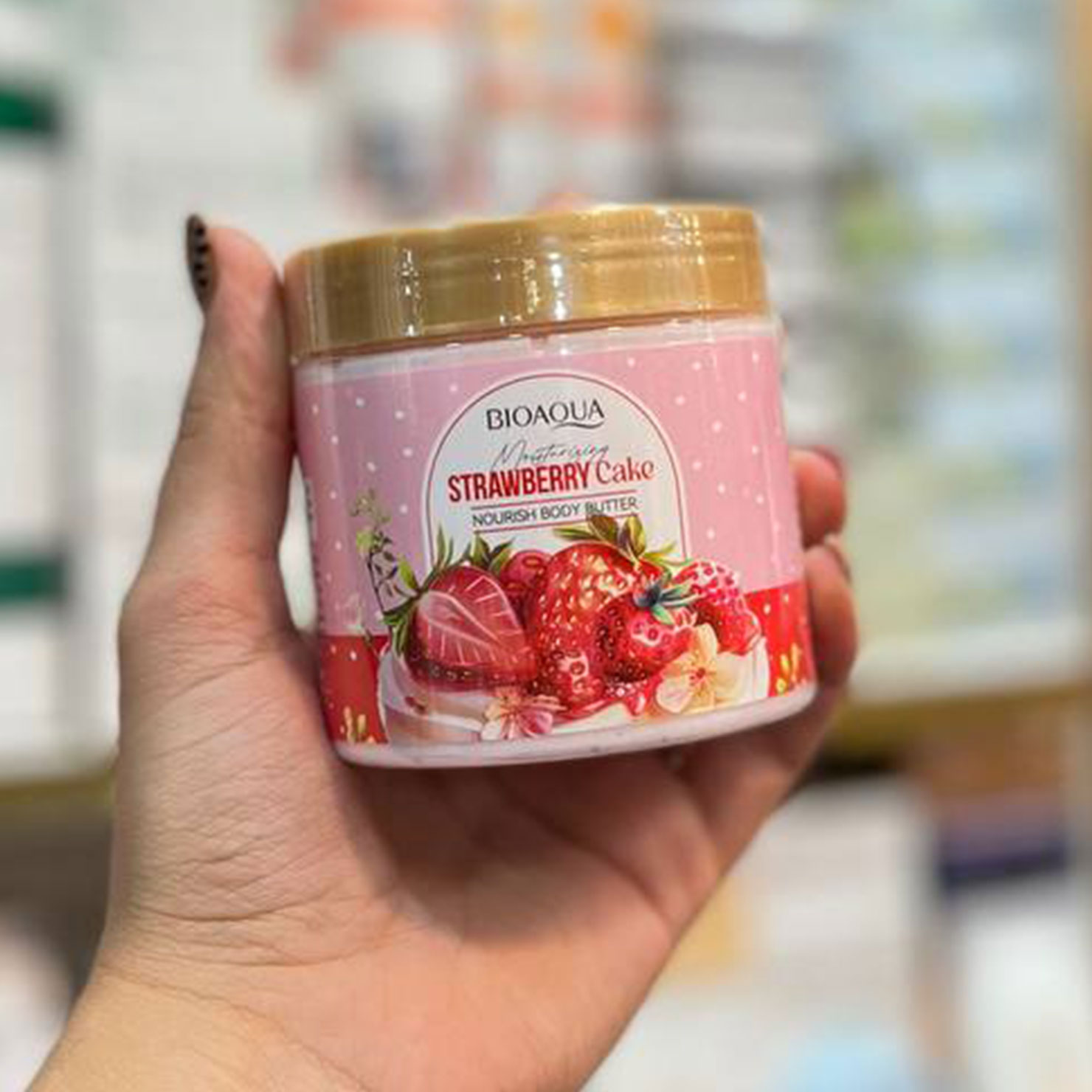 کره بدن کیک توت فرنگی بیوآکوا