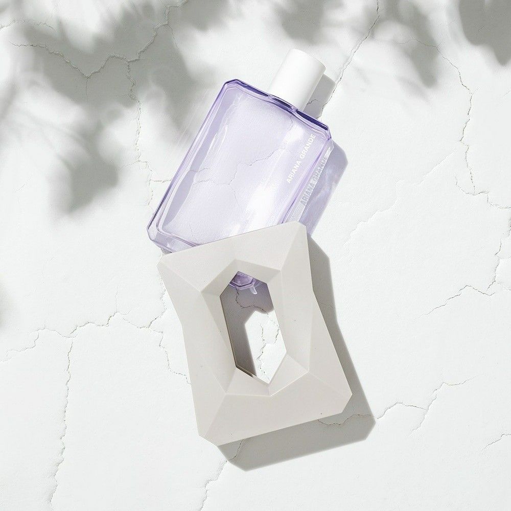 عطر ادکلن آریانا گرند گاد ایز ا وومن زنانه حجم 100 میلی لیتر 