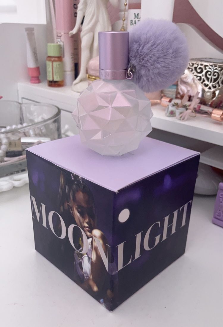 عطر ادکلن آریانا گرند مون لایت زنانه حجم 100 میلی لیتر