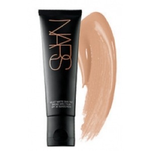 کرم پودر مات مات و مخملی مدیوم نارس