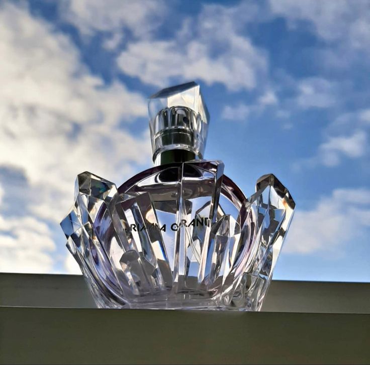 عطر ادکلن زنانه ار ای ام ادو پرفیوم آریانا گرند حجم 100 میلی لیتر