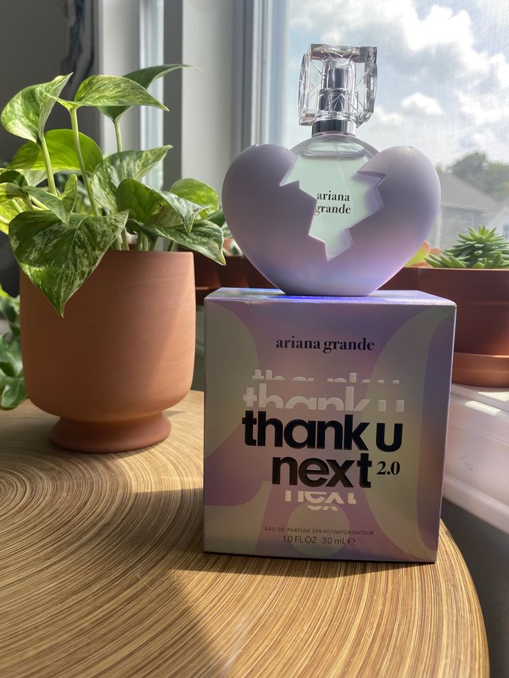 عطر ادکلن آریانا گراند تنک یو نکست ۲.۰ حجم 100 میلی لیتر