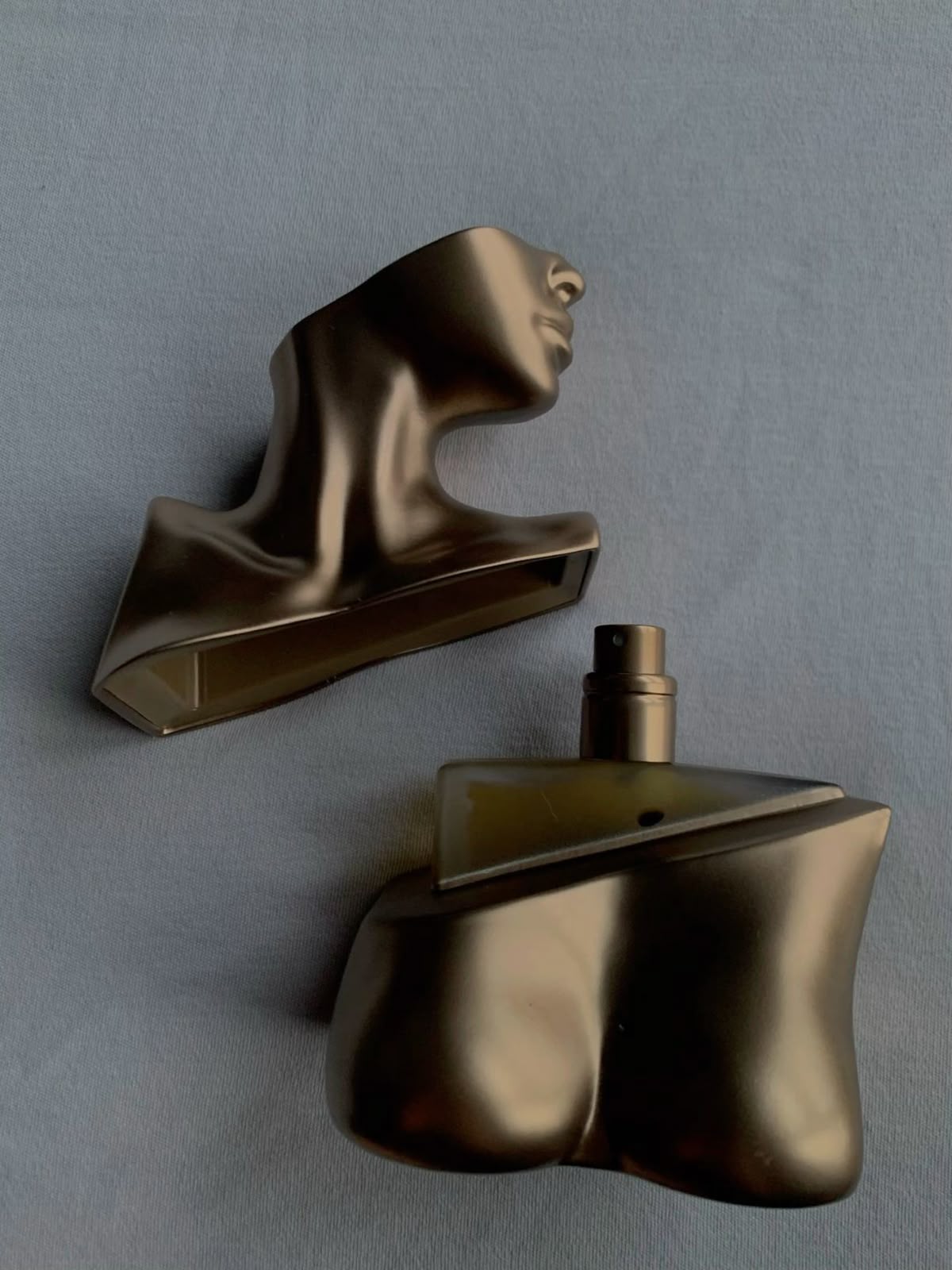 عطر ادکلن زنانه بیلی ایلیش ایلیش طلایی حجم 100 میلی لیتر