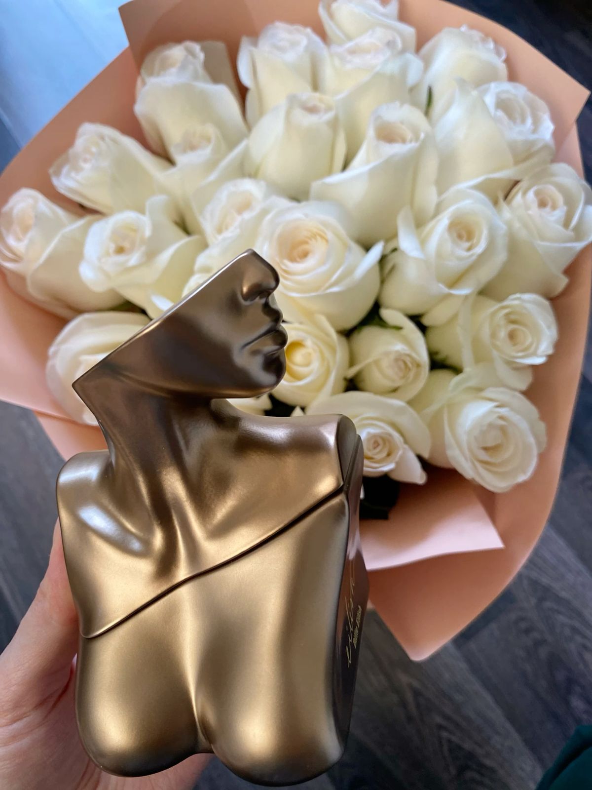 عطر ادکلن زنانه بیلی ایلیش ایلیش طلایی حجم 100 میلی لیتر