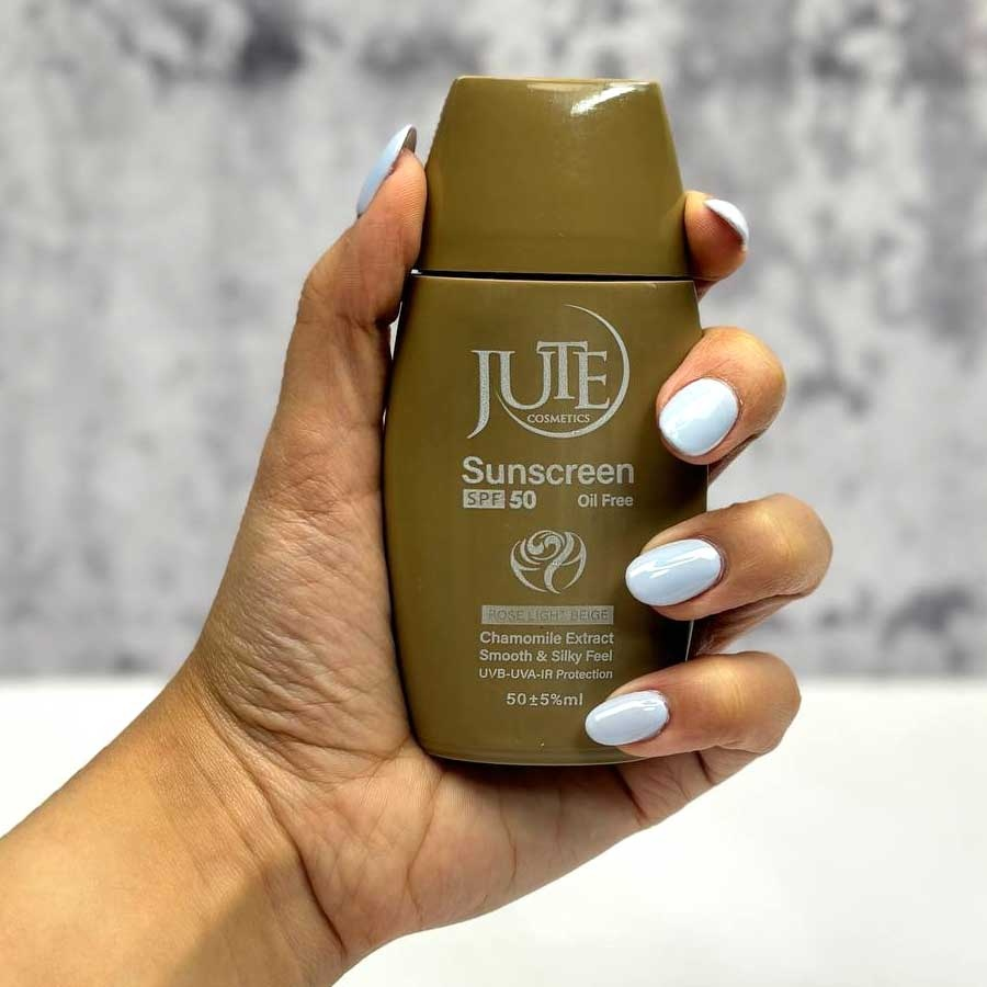 کرم ضد آفتاب پمپی رنگی پوست چرب SPF50 ژوت 50ml