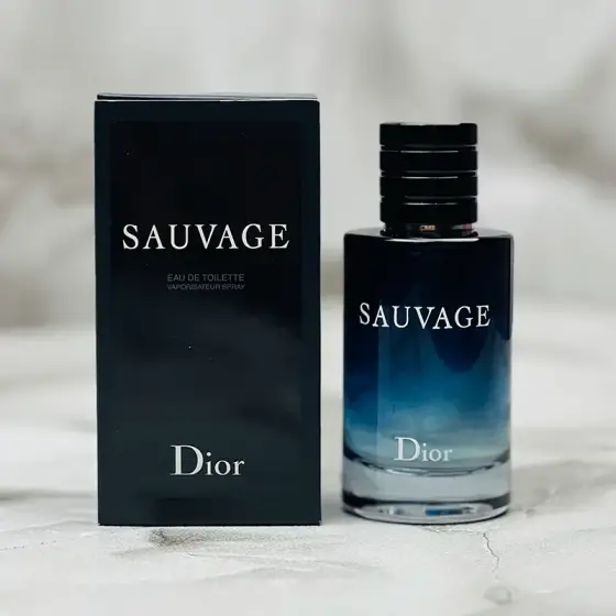 ادکلن مردانه دیور ساواج ادو تویلت حجم 100میلی لیتر