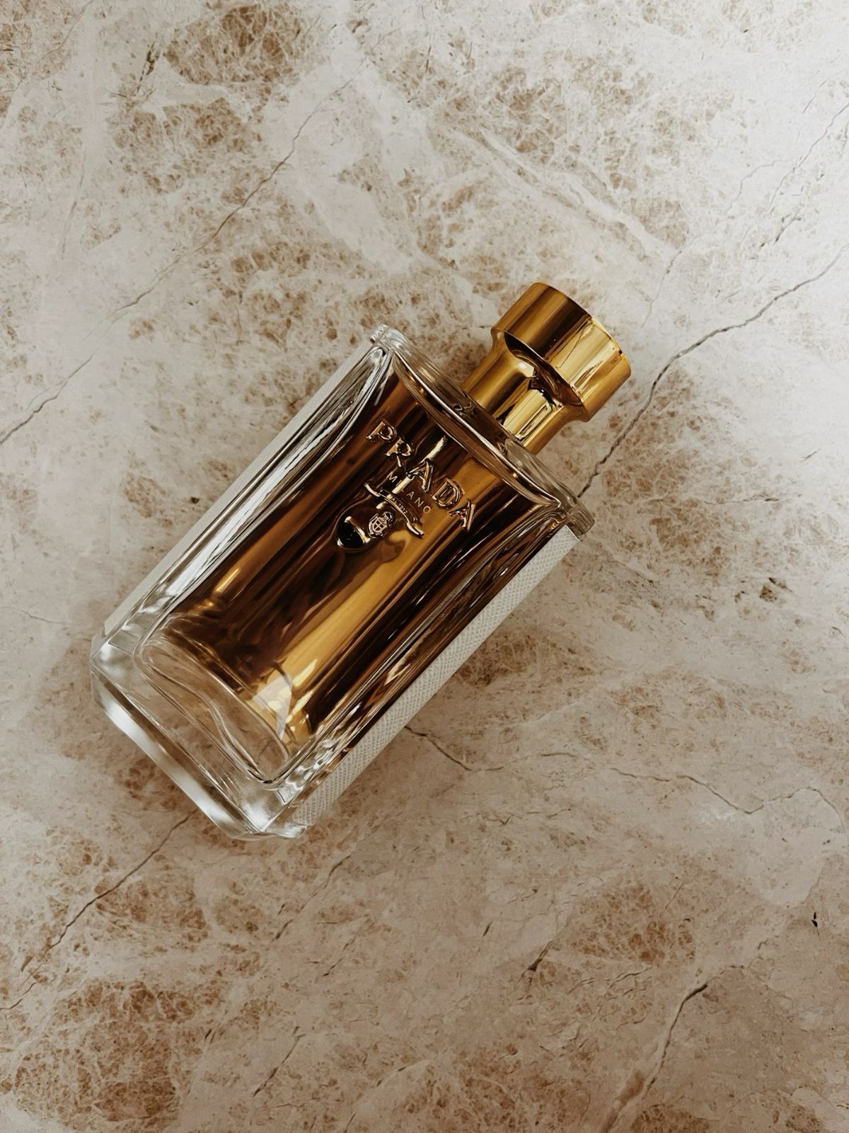 عطر پرادا لا فم حجم 100 میلی لیتر