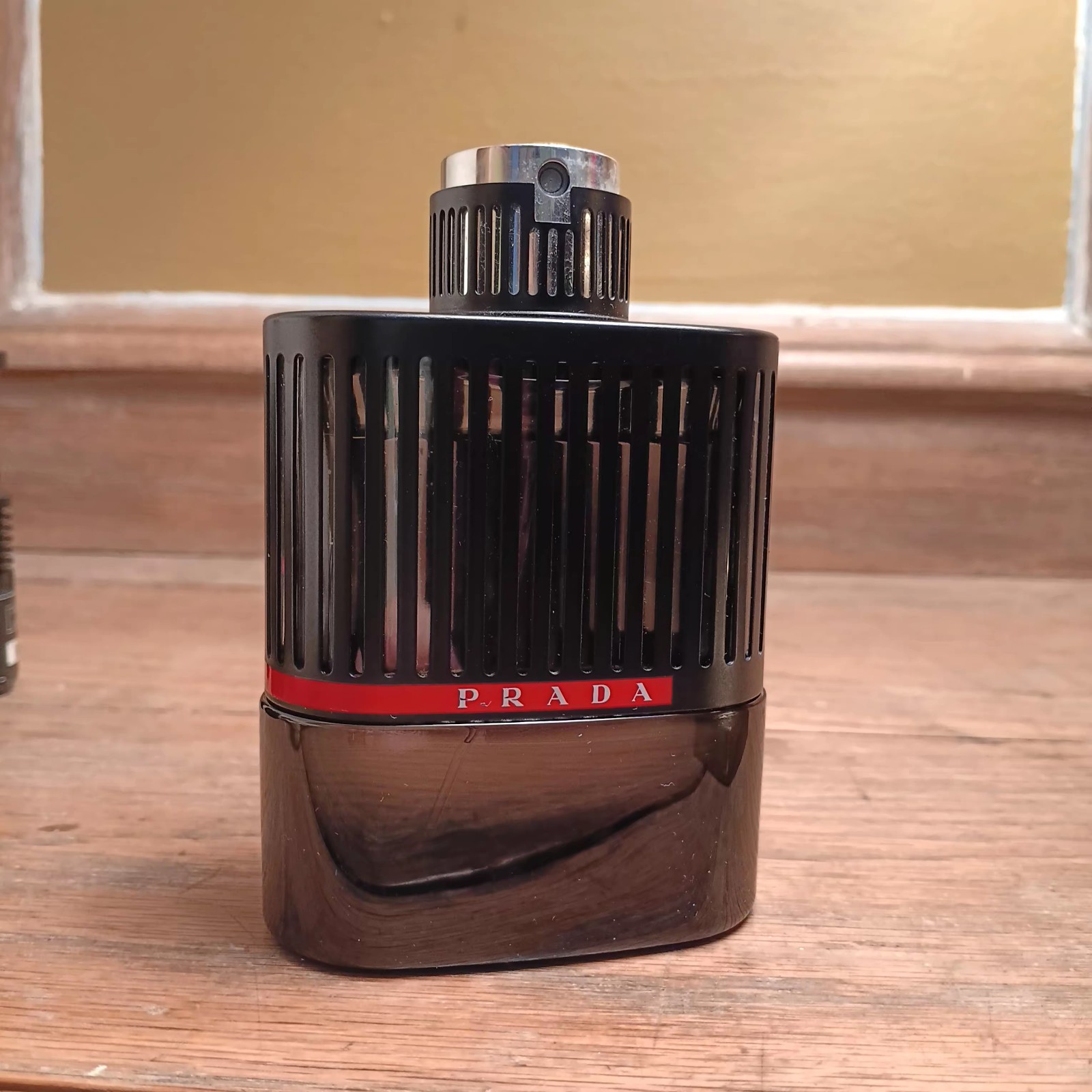 ادکلن مردانه پرادا لونا روزا اکستریم حجم 100 میلی لیتر