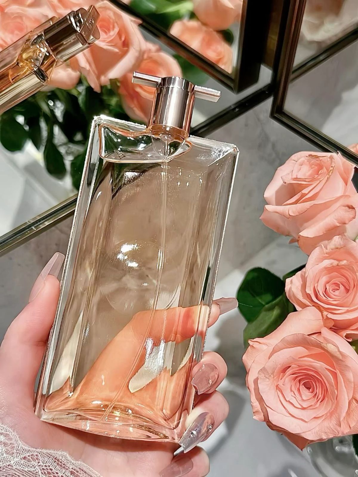 عطر زنانه لانکوم ایدول له اینتنس حجم 100 میلی لیتر