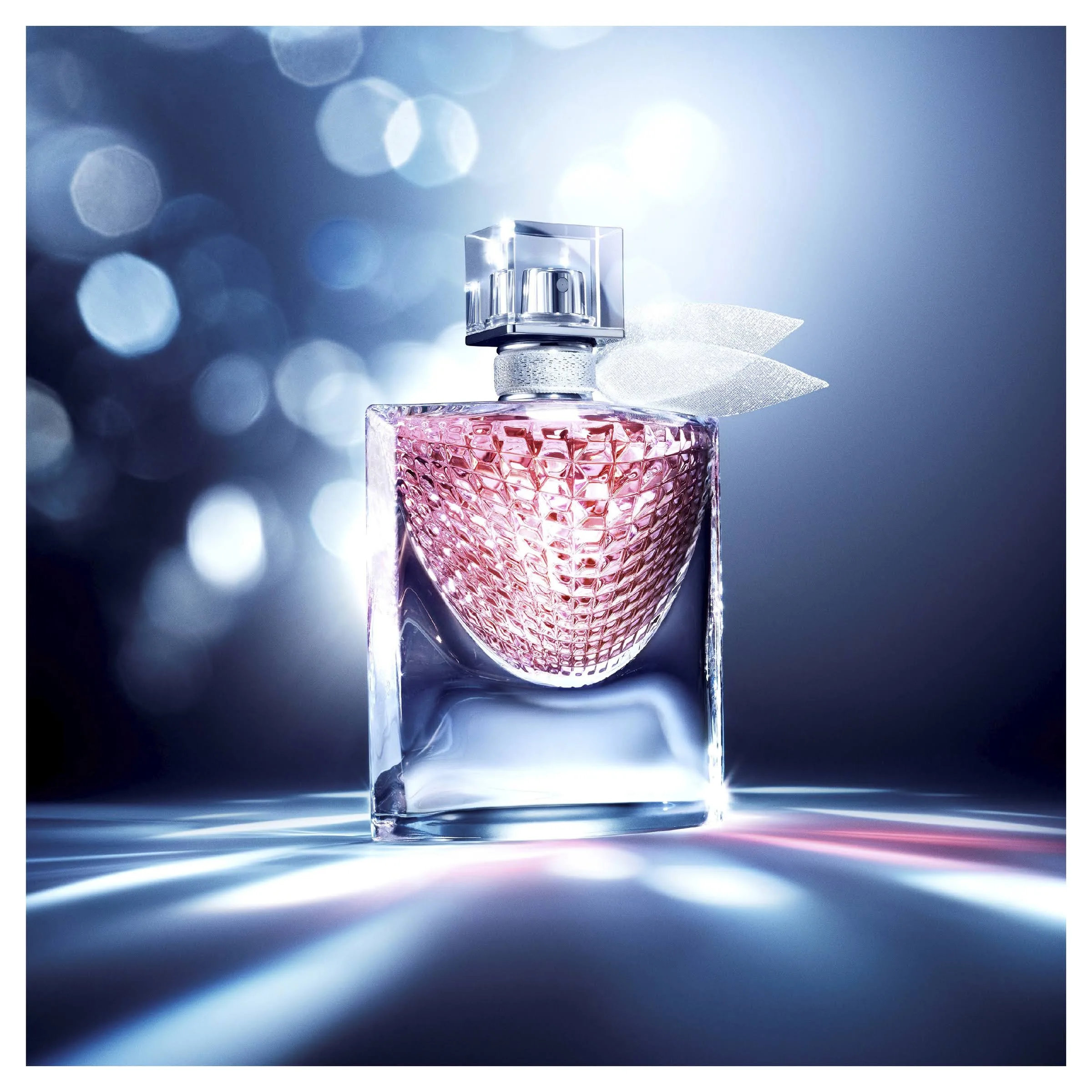 عطر زنانه لانکوم لا ویه است بله له اکلت حجم 100 میلی لیتر