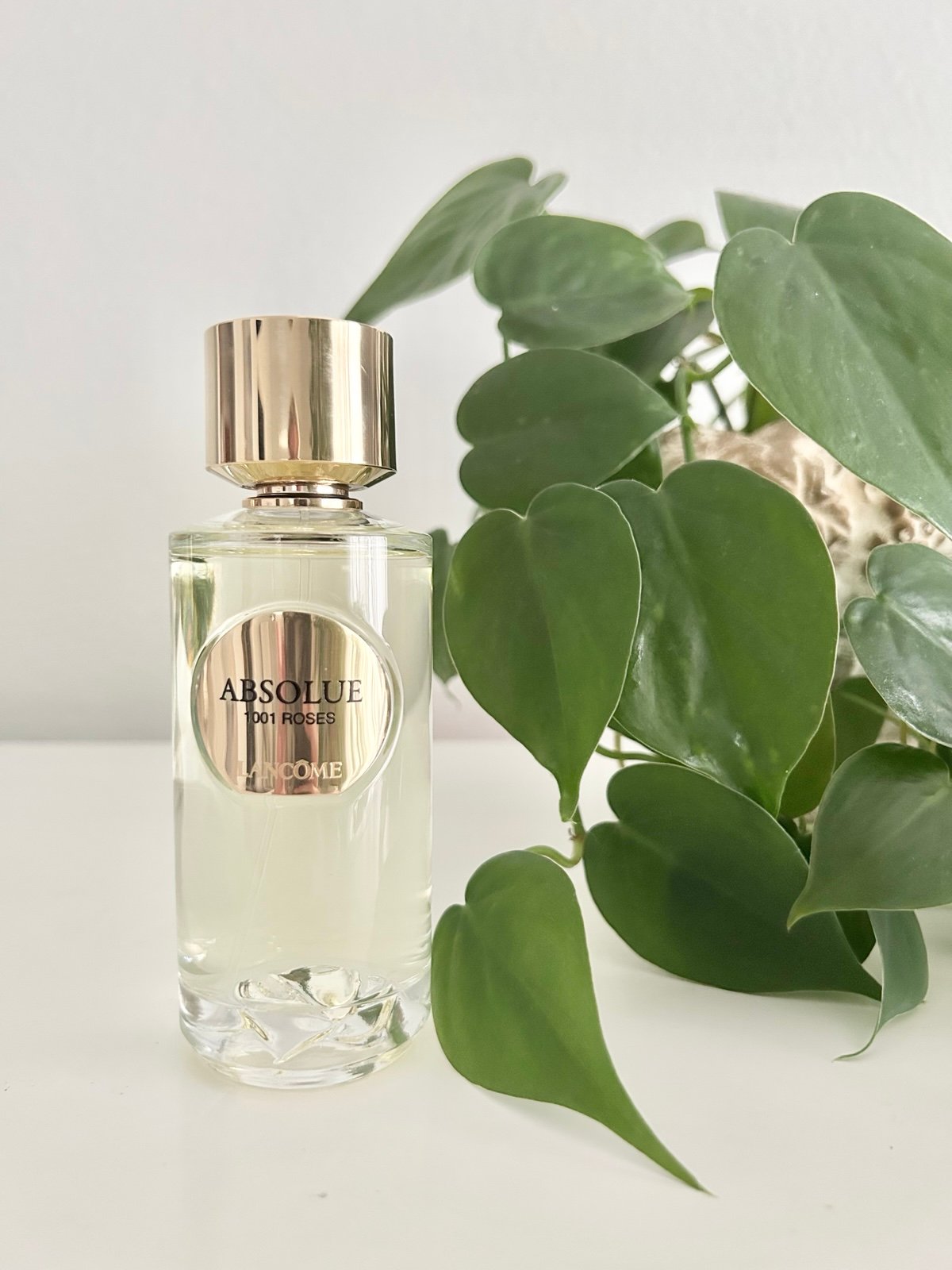 عطر زنانه لانکوم ابسولو 1001 رز حجم 100 میلی لیتر