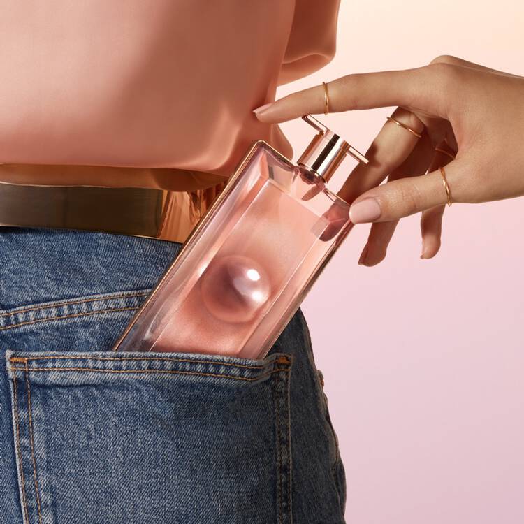 عطر زنانه لانکوم ایدول آورا حجم 100 میلی لیتر