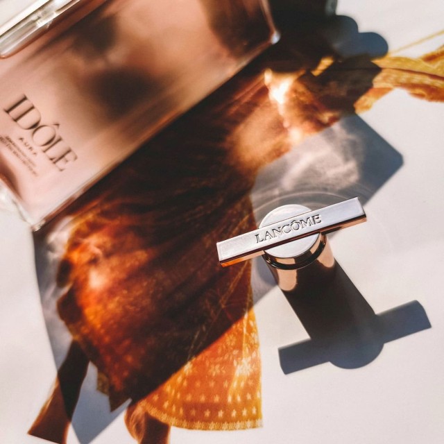 عطر زنانه لانکوم ایدول آورا حجم 100 میلی لیتر