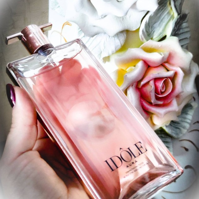 عطر زنانه لانکوم ایدول آورا حجم 100 میلی لیتر