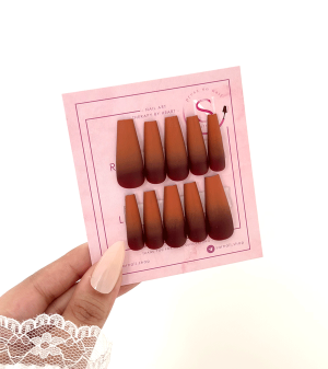 ست ناخن آمبره قهوه ای و زرشکی سایز لارج