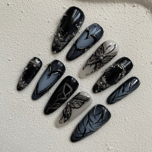 ست ناخن طرح پروانه پینترستی