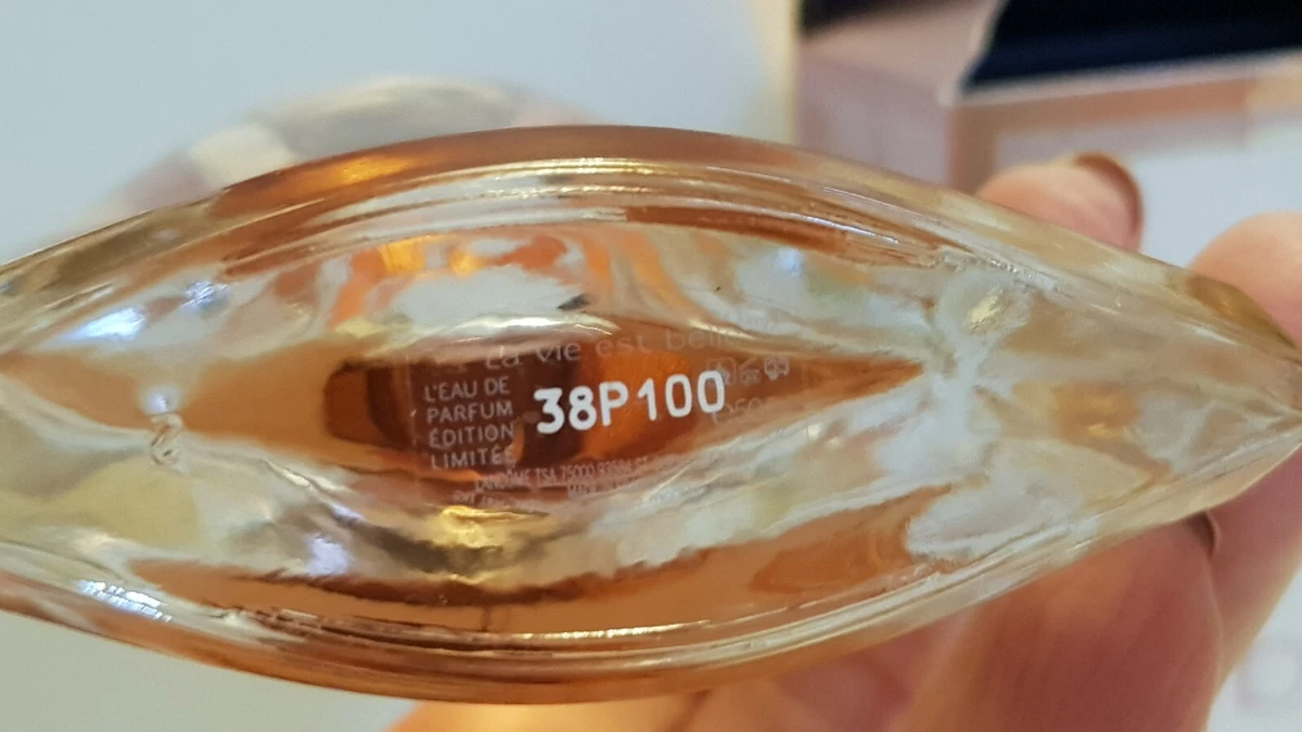 عطر زنانه لانکوم لا ویه است بل بوکت د پرینتمپز حجم 100 میلی لیتر