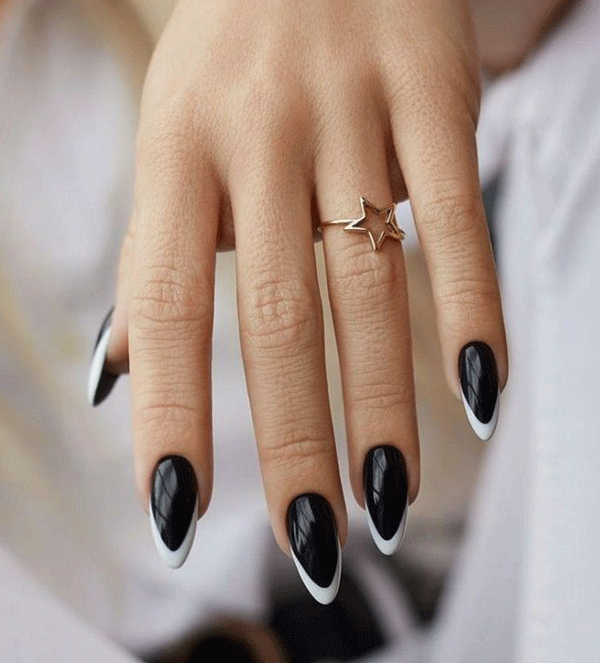 ست ناخن مشکی کد 16