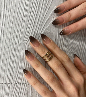 ست ناخن مشکی کد 6